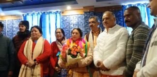 पौड़ी में कांग्रेस को बड़ा झटका: वरिष्ठ नेत्री सरिता नेगी ने थामा भाजपा का दामन Congress leader Sarita Negi joined BJP