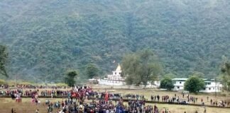 ऐतिहासिक गिंदी कौथिग: मनियारस्यूं पट्टी ने कब्जाई गेंद, रस्साकशी में लंगूर पट्टी की महिलाओं ने मारी बाजी
