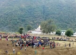 ऐतिहासिक गिंदी कौथिग: मनियारस्यूं पट्टी ने कब्जाई गेंद, रस्साकशी में लंगूर पट्टी की महिलाओं ने मारी बाजी