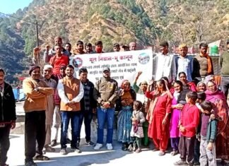 मूल निवास व भू-कानून लागू करने को लेकर कोटी गांव से शुरू हुई ग्राम जन जागृति यात्रा