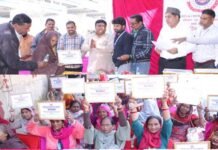 अंतर्राष्ट्रीय महिला दिवस पर मानव अधिकार एवं अपराध नियंत्रण संगठन इकाई दिल्ली एनसीआर द्वारा किया गया महिला स्वच्छता कर्मियों का सम्मान International Women's Day