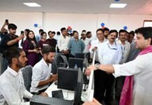 केंद्रीय मंत्री सिंधिया ने निभाया चुनावी वादा, अशोकनगर में विश्व स्तरीय बीपीओ सेंटर का किया शुभारंभ