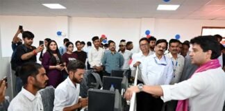 केंद्रीय मंत्री सिंधिया ने निभाया चुनावी वादा, अशोकनगर में विश्व स्तरीय बीपीओ सेंटर का किया शुभारंभ