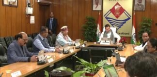 Uttarakhand Cabinet: स्कूलों में पढ़ाया जाएगा उत्तराखंड आंदोलन का इतिहास, राज्य कर्मचारियों को पदोन्नति में छूट, धामी कैबिनेट में इन 17 प्रस्तावों पर लगी मुहर