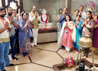 शारदा विश्वविद्यालय में हर्षोल्लास के साथ मनाई गई महावीर जयंती