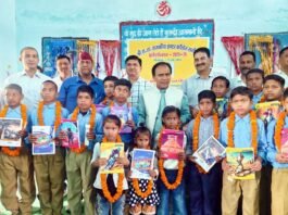उत्तराखंड के सभी सरकारी विद्यालयों में मनाया गया ‘प्रवेशोत्सव’, नये विद्यार्थियों का हुआ स्वागत, बांटी गई नई पाठ्यपुस्तकें 'Praveshotsav' celebrated in all government schools of Uttarakhand