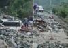 उत्तराखंड में यहाँ मूसलाधार बारिश ने मचाई तबाही, घरों में घुसा बरसाती पानी, मलबे में दबीं कई गाड़ियां Rain wreaked havoc in Chamoli