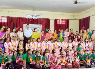 राजकीय बालिका इंटर कॉलेज श्रीनगर में हर्षोल्लास से मनाया गया प्रवेशोत्सव Entrance festival celebrated with great enthusiasm in GGIC Srinagar