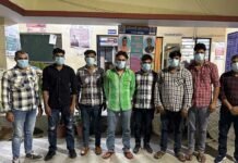 देहरादून में दूसरे की जगह एग्जाम देने पहुंचा मुन्नाभाई, प्रतियोगी परीक्षा के दौरान ब्लूटूथ से नक़ल करते पकड़े गए 17 अभ्यार्थी 17 candidates caught cheating using Bluetooth during