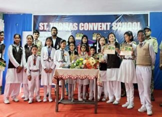 अंतरराष्ट्रीय गुलदार दिवस पर सेंट थॉमस स्कूल पौड़ी में जागरूकता कार्यक्रम International Leopard Day