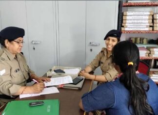 बिखरे हुए परिवारों को एक कर रही है महिला काउंसलिंग सेल, 2022 से अब तक 334 विवाद सुलझाये Women Counseling Cell