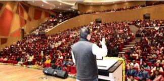 मुख्यमंत्री ने कृषि, उद्यान, एवं समाज कल्याण विभाग में चयनित अभ्यर्थियों को दिए नियुक्ति पत्र