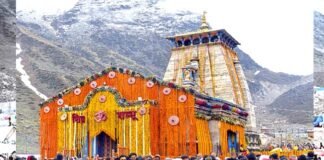 बाबा केदार के दर्शनों को उमड़े भक्त, चौथे दिन ही आंकड़ा पहुंचा एक लाख पार