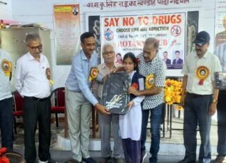 रोटरी क्लब द्वारा राजकीय इंटर कॉलेज खण्डाह में नशे के खिलाफ जागरूकता कार्यक्रम आयोजित