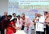 शारदा अस्पताल में अंतरराष्ट्रीय नर्स दिवस मनाया गया
