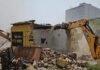 ग्रेटर नोएडा में 10 आवंटियों को 16 साल बाद मिला प्लॉट पर कब्जा