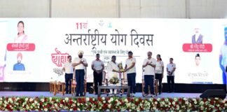 राष्ट्रपति द्रौपदी मुर्मू ने देहरादून में किया 11 वें अंतरराष्ट्रीय योग दिवस का शुभारंभ