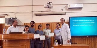राजकीय मेडिकल कॉलेज में आयोजित आईएपी पीडियाट्रिक क्विज में अभिषेक बिष्ट और आजम मलिक की टीम प्रथम स्थान पर IAP Pediatric Quiz