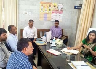 जिला अस्पताल पौड़ी की चिकित्सा प्रबंधन समिति की बैठक में विधायक पोरी के निजी सचिव ने जिलाधिकारी के समक्ष रखे अहम मुद्दे