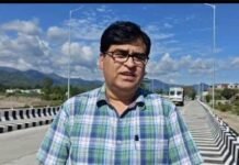 कोटद्वार स्थित मालन नदी पुल की सुरक्षा को लेकर सोशल मीडिया में भ्रामक वीडियो चलाने वाले व्यक्ति पर होगी कार्रवाई on social media regarding safety