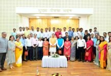 सीएम धामी ने राष्ट्रीय डॉक्टर्स डे पर प्रदेशभर से आए चिकित्सकों को किया सम्मानित National Doctors Day