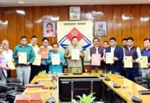 उत्तराखंड में इन दो बड़े सरकारी अस्पतालों में तीमारदारों के लिये बनेंगे विश्रामगृह, सस्ती दरों पर मिलेगा खाना, एमओयू साइन Rest houses will be built for the attendants in Doon-Haldwani Medical Colleges