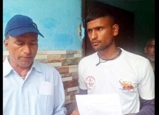 उत्तराखंड: इस मतदान केंद्र पर हुई फर्जी वोटिंग, स्कूली बच्चों ने डाले फर्जी वोट, ग्रामीणों ने डीएम से की शिकायत, दोषी लोगों के खिलाफ कानूनी कार्रवाई की मांग fake voting at Bansi polling station in Rudraprayag