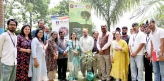 शारदा विश्वविद्यालय में कार्यक्रम का आयोजन