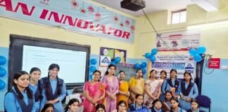 जीजीआईसी श्रीनगर में आयोजित मानक लेखन प्रतियोगिता में अल्फा और रिजा रही अव्वल standard writing competition