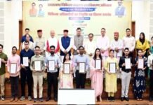 मुख्यमंत्री पुष्कर सिंह धामी ने 220 चिकित्सा अधिकारियों को सौंपे नियुक्ति पत्र CM DHAMI handed over appointment letters to medical officers