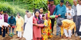 अब बंजर भूमि में फूलों की खेती से फैलेगी खुशहाली, वीर माधो सिंह भंडारी सामूहिक सहकारी खेती योजना का शुभारंभ Collective Cooperative Farming Scheme