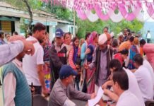 स्व. राधा देवी वेलफेयर ट्रस्ट द्वारा निशुल्क स्वास्थ्य शिविर का आयोजन, 360 मरीजों की हुई जांच