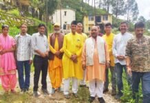 पोखड़ा में दिवंगत राज्य आंदोलनकारी कृष्ण मोहन जोशी सहित सात तरुण युवाओं की 24वीं पुण्य स्मृति पर वृक्षारोपण, श्रद्धांजलि व भंडारा