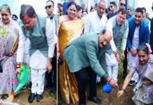 सीएम धामी और विधानसभा अध्यक्ष ने गैरसैंण ‘भराड़ीसैंण’में ‘एक पेड़ माँ के नाम’अभियान के तहत किया पौधा रोपण CM Dhami and the Speaker of the Assembly planted a tree in Gairsain in the name of mother