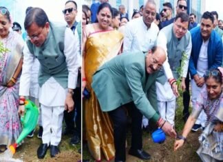 सीएम धामी और विधानसभा अध्यक्ष ने गैरसैंण ‘भराड़ीसैंण’में ‘एक पेड़ माँ के नाम’अभियान के तहत किया पौधा रोपण CM Dhami and the Speaker of the Assembly planted a tree in Gairsain in the name of mother