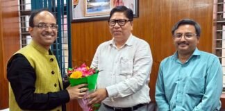गढ़वाल विश्वविद्यालय और मेडिकल कॉलेज आपसी सहयोग से करेंगे शोध और शैक्षणिक कार्य, छात्रों को मिलेगा बड़ा लाभ Garhwal University and Medical College will do research work in mutual cooperation
