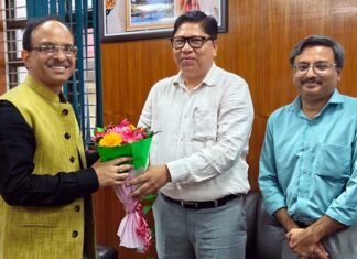 गढ़वाल विश्वविद्यालय और मेडिकल कॉलेज आपसी सहयोग से करेंगे शोध और शैक्षणिक कार्य, छात्रों को मिलेगा बड़ा लाभ Garhwal University and Medical College will do research work in mutual cooperation