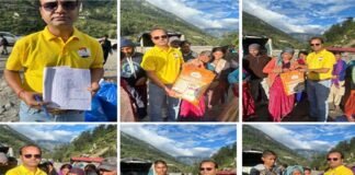 आपदाग्रस्त धराली क्षेत्र में हिमालय क्रांति पार्टी ने वितरित की राहत सामग्री Himalaya Kranti Party distributed relief material in the disaster affected Dharali area