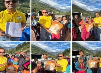 आपदाग्रस्त धराली क्षेत्र में हिमालय क्रांति पार्टी ने वितरित की राहत सामग्री Himalaya Kranti Party distributed relief material in the disaster affected Dharali area