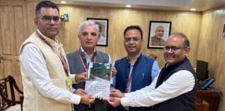 उत्तराखंड में आपदा से 5702 करोड़ का नुकसान, केंद्र सरकार से मांगा विशेष आर्थिक पैकेज, 8 सितंबर को आएगी केंद्रीय टीम Uttarakhand disaster causes loss of Rs 5702 crore