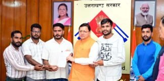 सीएम धामी से मिला बेरोजगार संघ का प्रतिनिधिमंडल