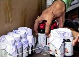 उत्तराखंड में कफ सिरप के 170 नमूने जांच के लिए भेजे गए, 7 मेडिकल स्टोरों के लाइसेंस निरस्त
