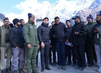 मुख्य सचिव ने केदारनाथ यात्रा व्यवस्थाओं का लिया जायजा, पुनर्निर्माण कार्यों का किया निरिक्षण, वर्ष 2026 की यात्रा तैयारियों के दिए निर्देश kedarnath-yatra-arrangements-inspects