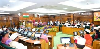 राष्ट्रपति द्रौपदी मुर्मु ने उत्तराखंड राज्य स्थापना, रजतोत्सव के क्रम में विधानसभा के विशेष सत्र को संबोधित किया President Droupadi Murmu addressed the special session of the Uttarakhand Legislative Assembly