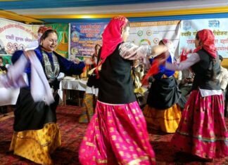 जोशीमठ में हर्षोल्लास के साथ मनाया गया जनजातीय गौरव दिवस
