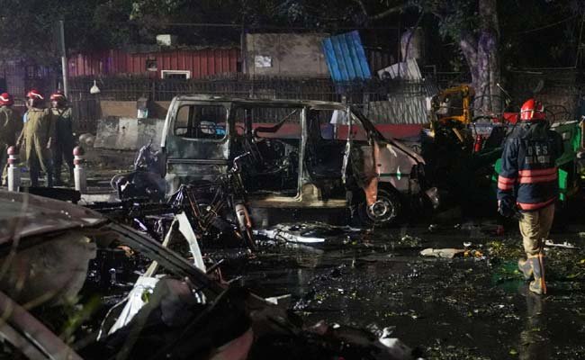 bomb blast near Red Fort metro station