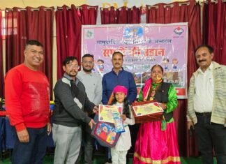 श्रीनगर गढ़वाल: “सपनों की उड़ान” कार्यक्रम संपन्न, छात्रों–अभिभावकों ने विभिन्न प्रतियोगिताओं में दिखाया उत्साह