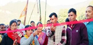 बैकुंठ चतुर्दर्शी पर थानेश्वर महादेव मेला शांति पूर्वक संपन्न, तीन निसंतान दंपतियों ने किया खड़ा दीया अनुष्ठान, शासन प्रशाशन से नहीं मिला कोई सहयोग