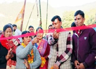 बैकुंठ चतुर्दर्शी पर थानेश्वर महादेव मेला शांति पूर्वक संपन्न, तीन निसंतान दंपतियों ने किया खड़ा दीया अनुष्ठान, शासन प्रशाशन से नहीं मिला कोई सहयोग