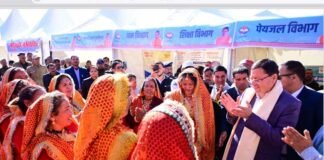 ताड़ीखेत की न्याय पंचायत जैनोली में आयोजित हुआ बहुउद्देशीय शिविर, मुख्यमंत्री ने मुख्यसेवक के स्टाल पर बैठकर सुनी जनसमस्याएं, दिए त्वरित समाधान के निर्देश